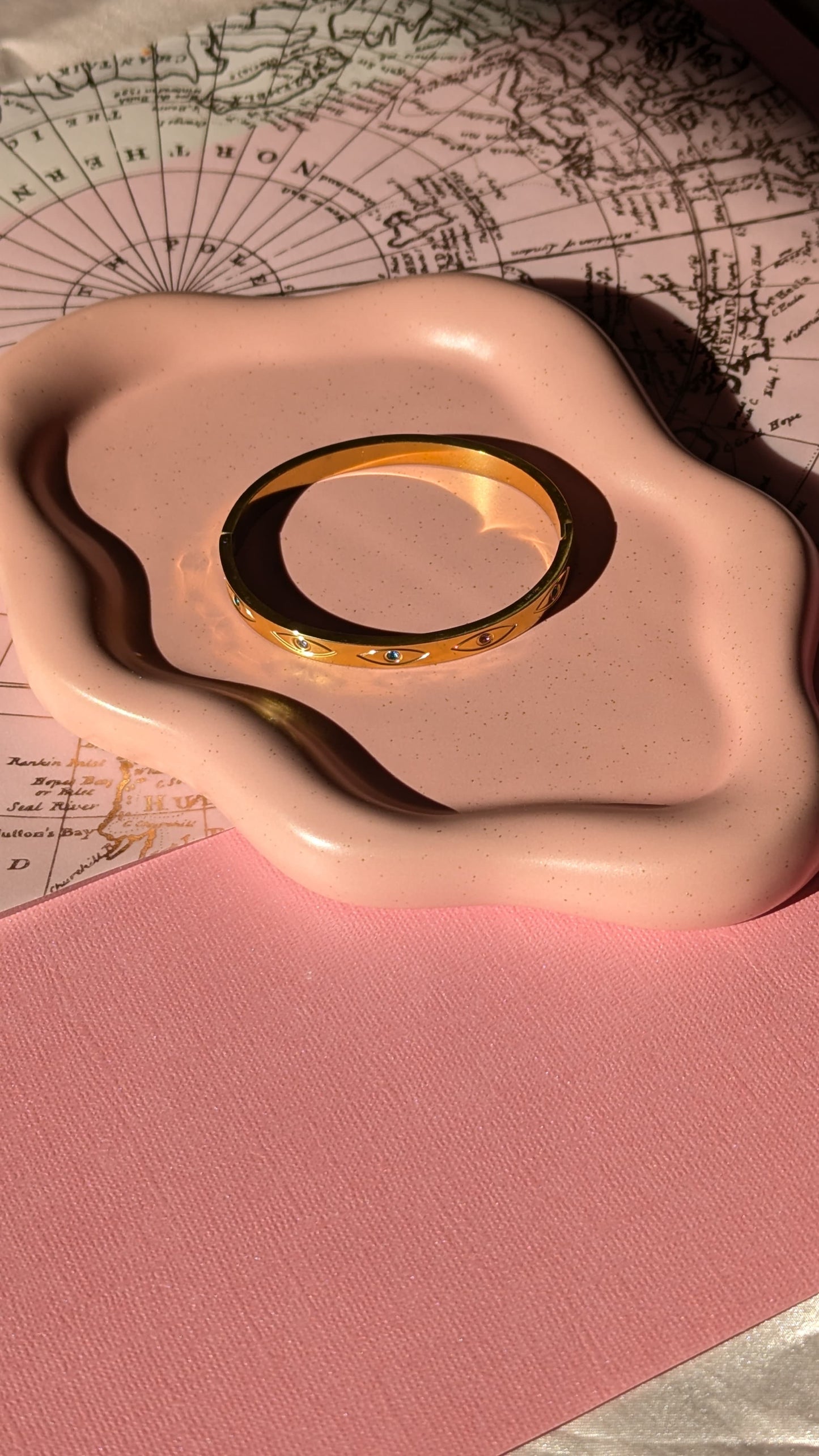 Gemstone Royale
